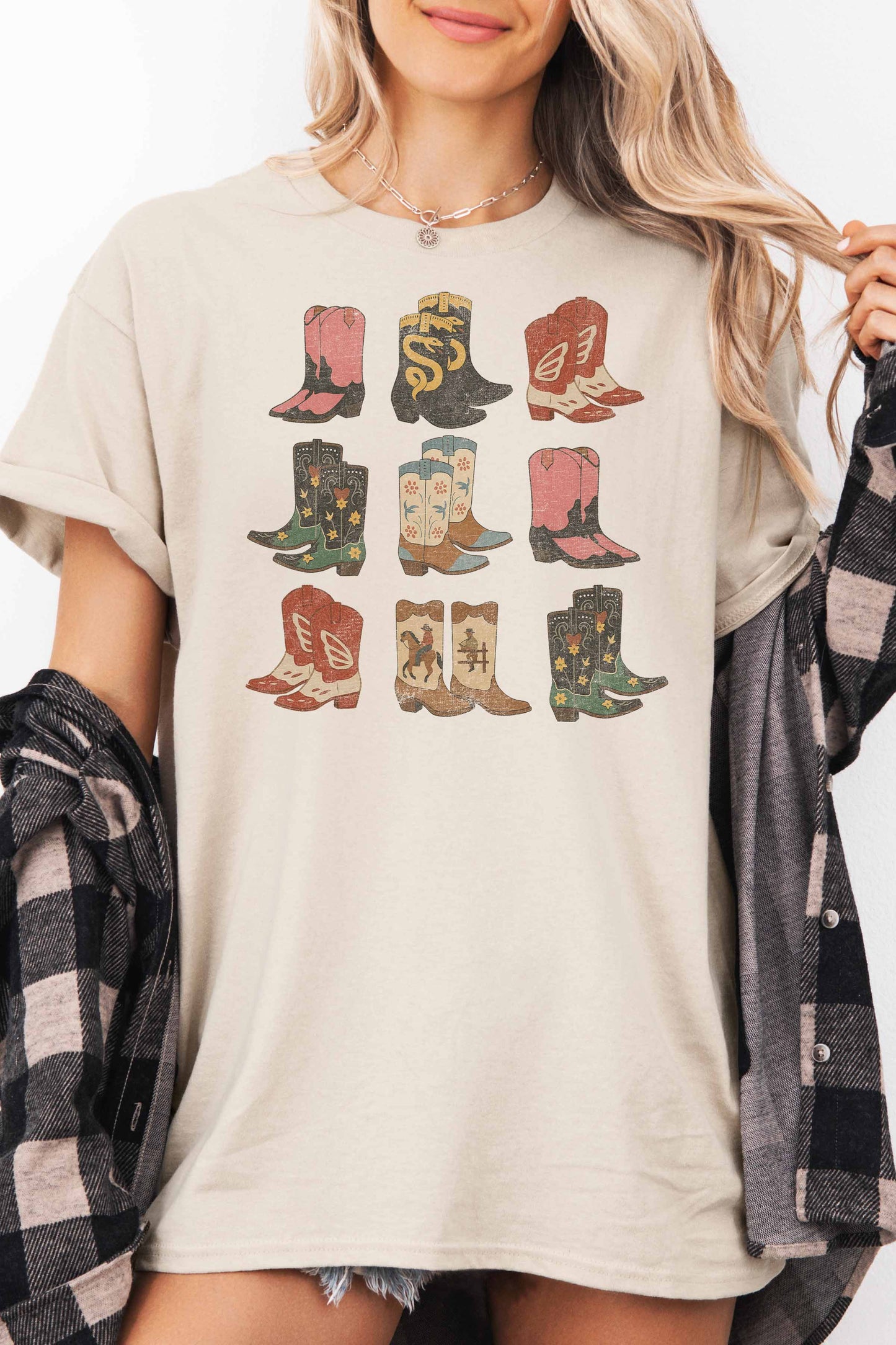 COWGIRL BOOTS OVERSIZED TEE